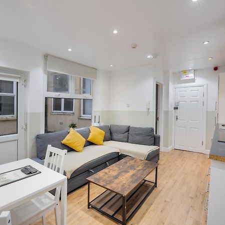 2 Bedroom Apartment For Up To 6 Nr Centre カーディフ エクステリア 写真